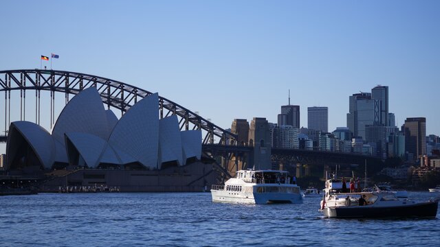 sydney international school district skyline
